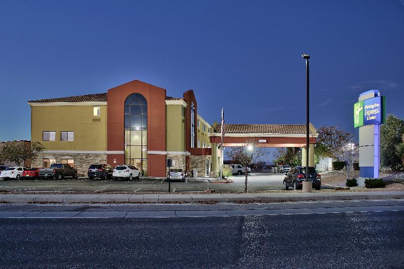 Holiday Inn Express Hotel & Suites Albuquerque - North Balloon Fiesta Park By Ihg מראה חיצוני תמונה